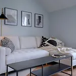Stunning Designer Apartment In An Ancient Building