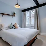 Stunning Designer Apartment In An Ancient Building